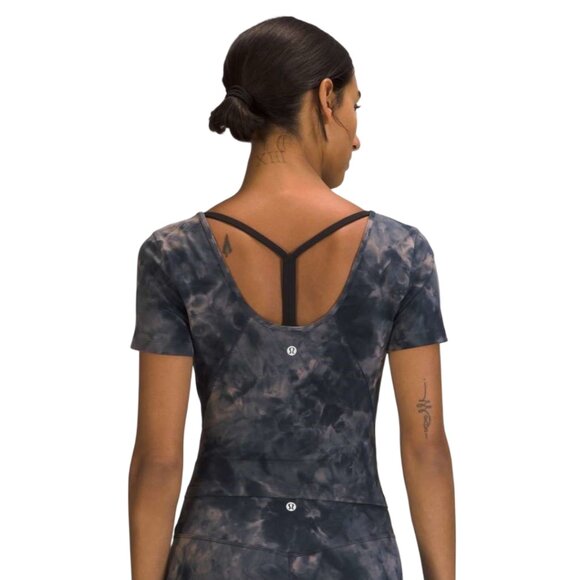 Lululemon Align Cropped Tee size 6 *EUC - Picture 2 of 6